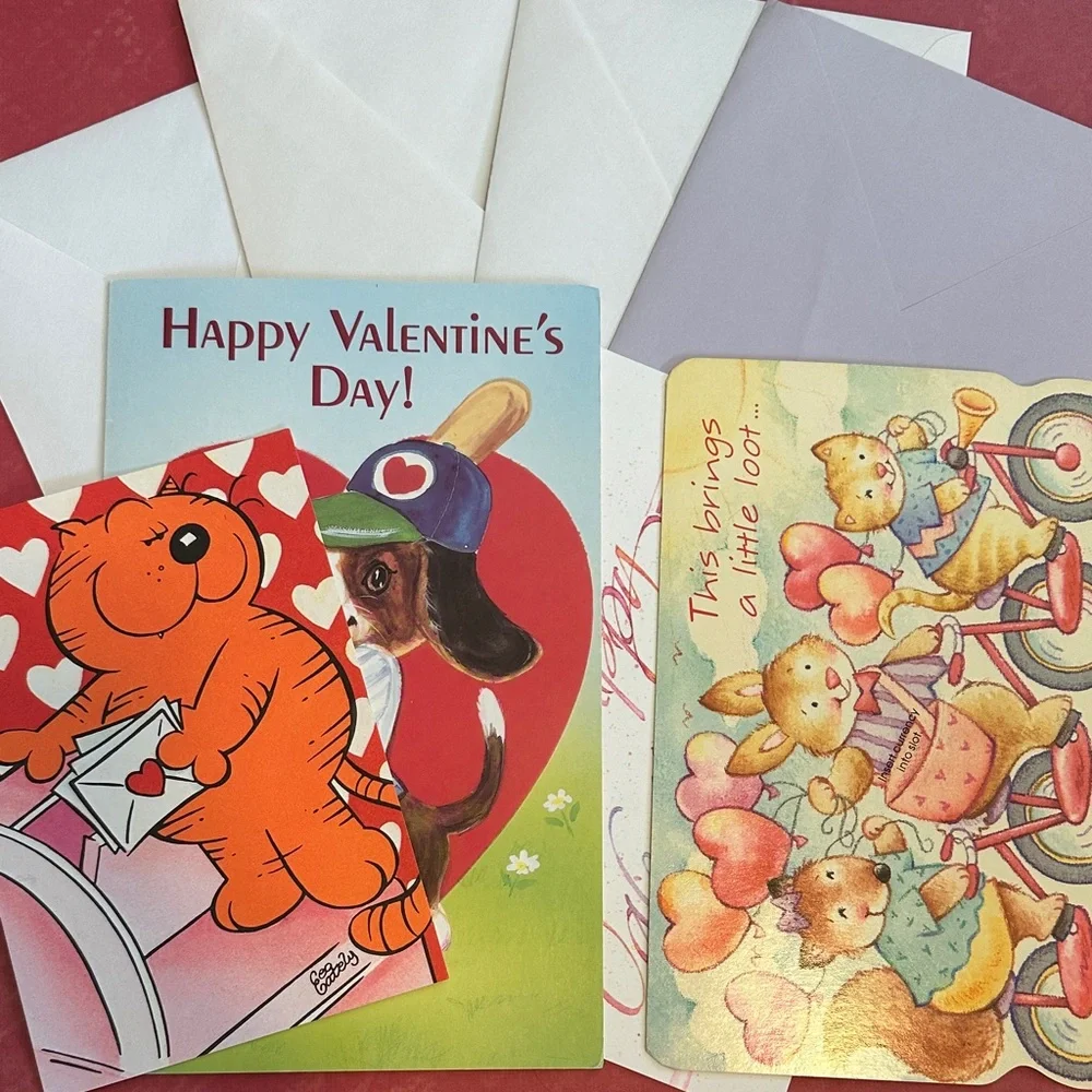 4 Valentines Cards with envelopes included